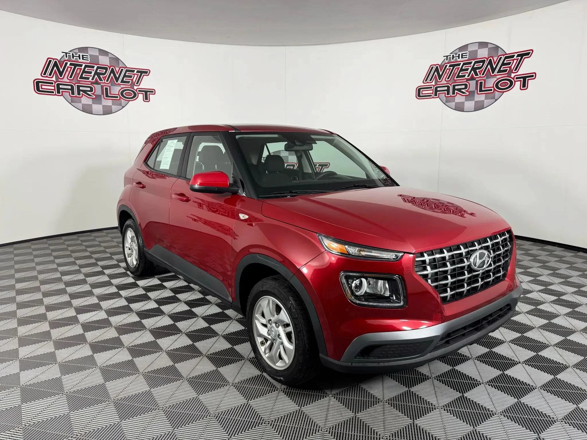 Used 2022 Hyundai Venue SE w/ Cargo Package FWD image 18