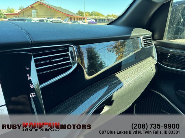 Used 2022 Jeep Wagoneer Series III w/ Convenience Group I AWD/4WD image 24