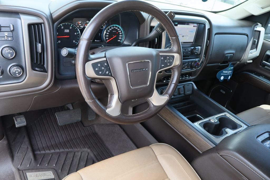 Certified 2019 GMC Sierra 2500 Denali w/ Duramax Plus Package AWD/4WD image 12