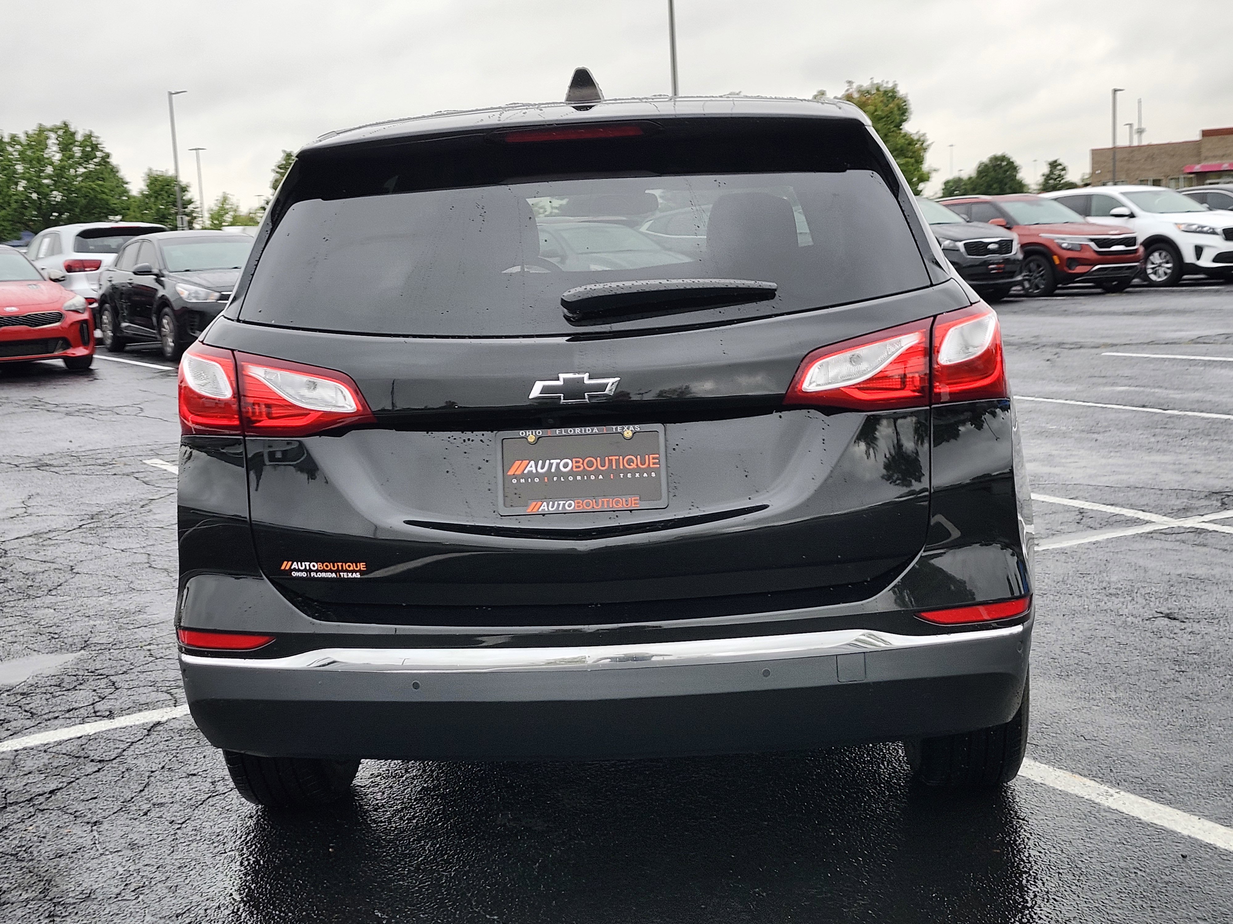 Used 2020 Chevrolet Equinox LT w/ Midnight Edition image 10