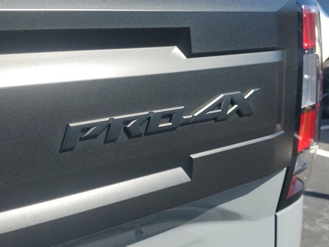 Certified 2025 Nissan Frontier PRO-4X w/ Interior Protection Package image 6