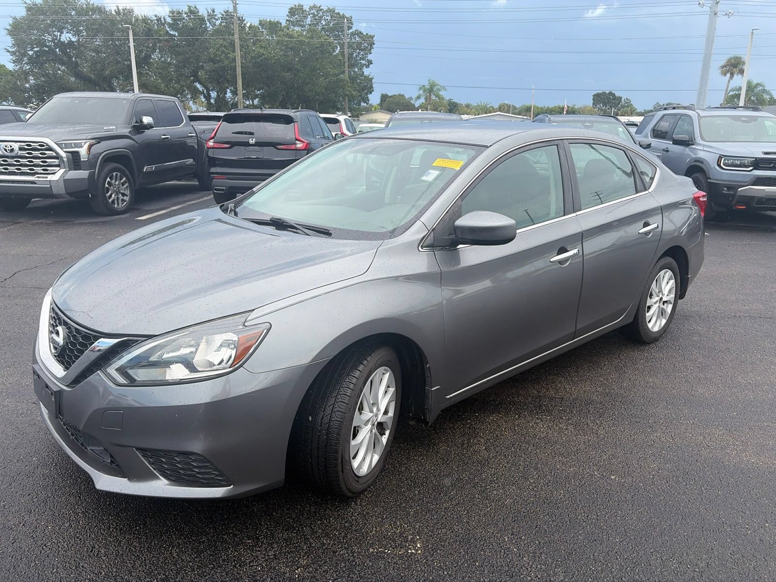 Used 2018 Nissan Sentra SV FWD image 3