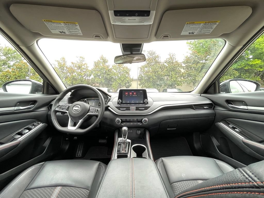Used 2025 Nissan Altima 2.5 SR FWD image 27
