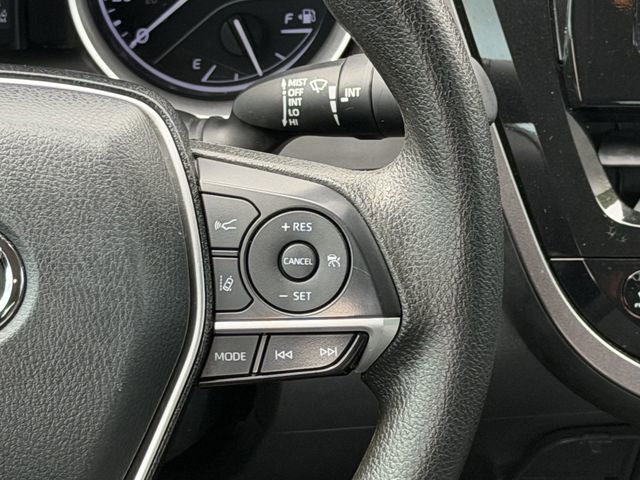 Used 2023 Toyota Camry LE w/ Convenience Package FWD image 12