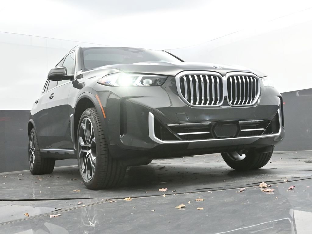 New 2026 BMW X5 sDrive40i w/ Parking Assistance Package RWD image 53