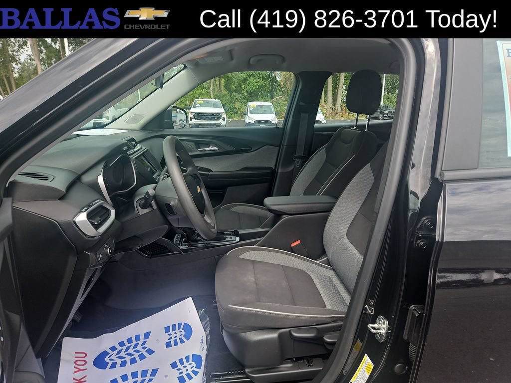 Certified 2023 Chevrolet TrailBlazer LS FWD image 9