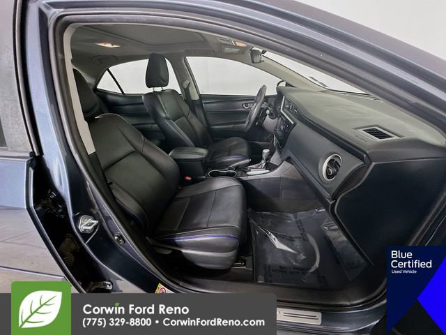 Used 2017 Toyota Corolla XSE image 31