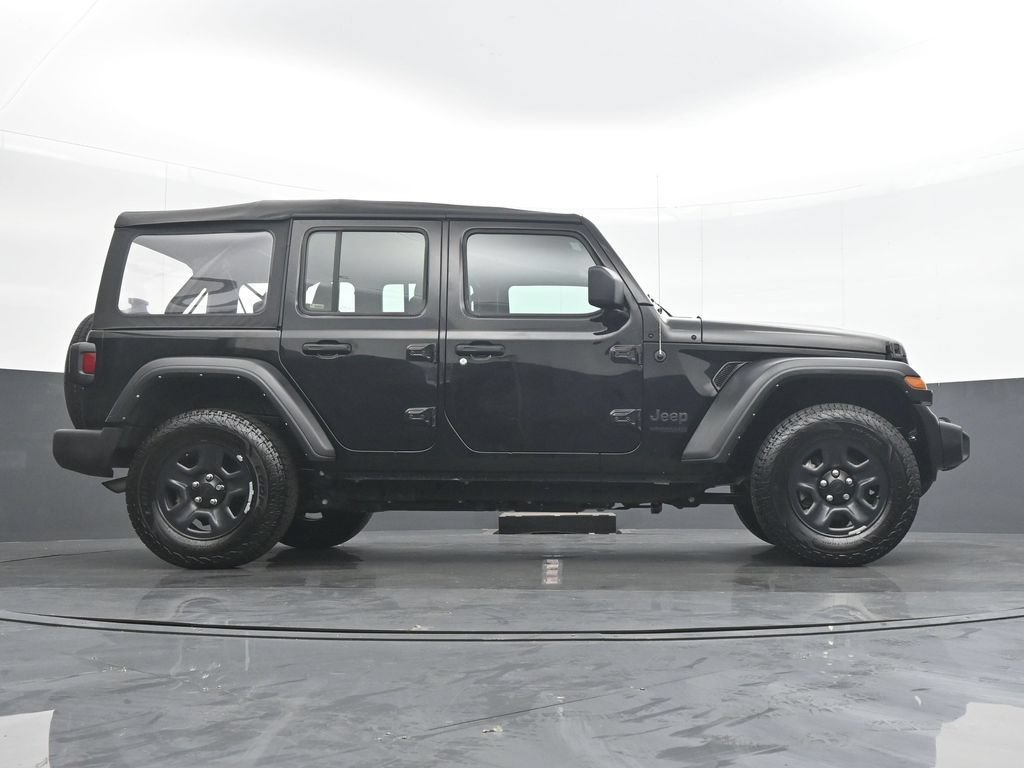 Used 2022 Jeep Wrangler Unlimited Sport AWD/4WD image 30