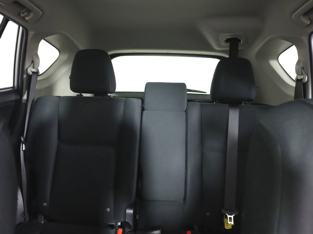 Used 2018 Toyota RAV4 LE AWD/4WD image 20