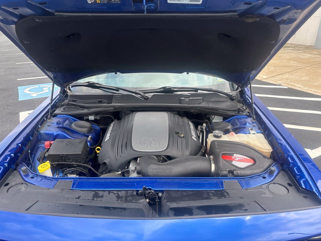 Used 2018 Dodge Challenger R/T w/ Blacktop Package RWD image 29