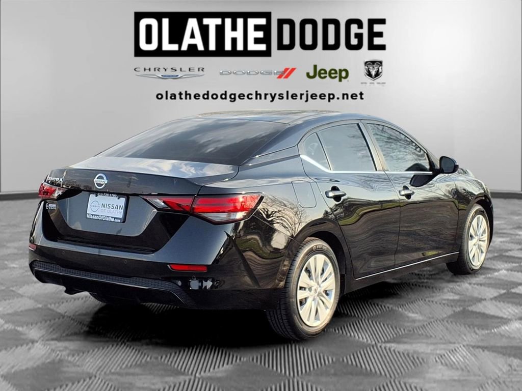 Used 2022 Nissan Sentra S image 26