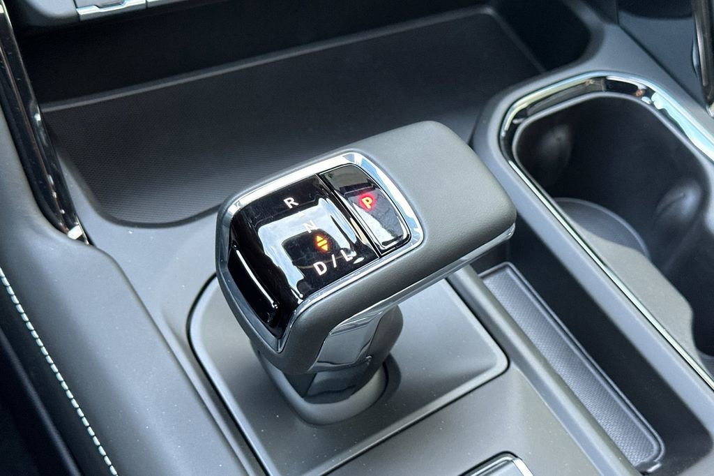 New 2026 GMC Sierra 1500 AT4X AWD/4WD image 17