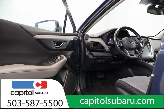 Used 2023 Subaru Outback Premium image 8