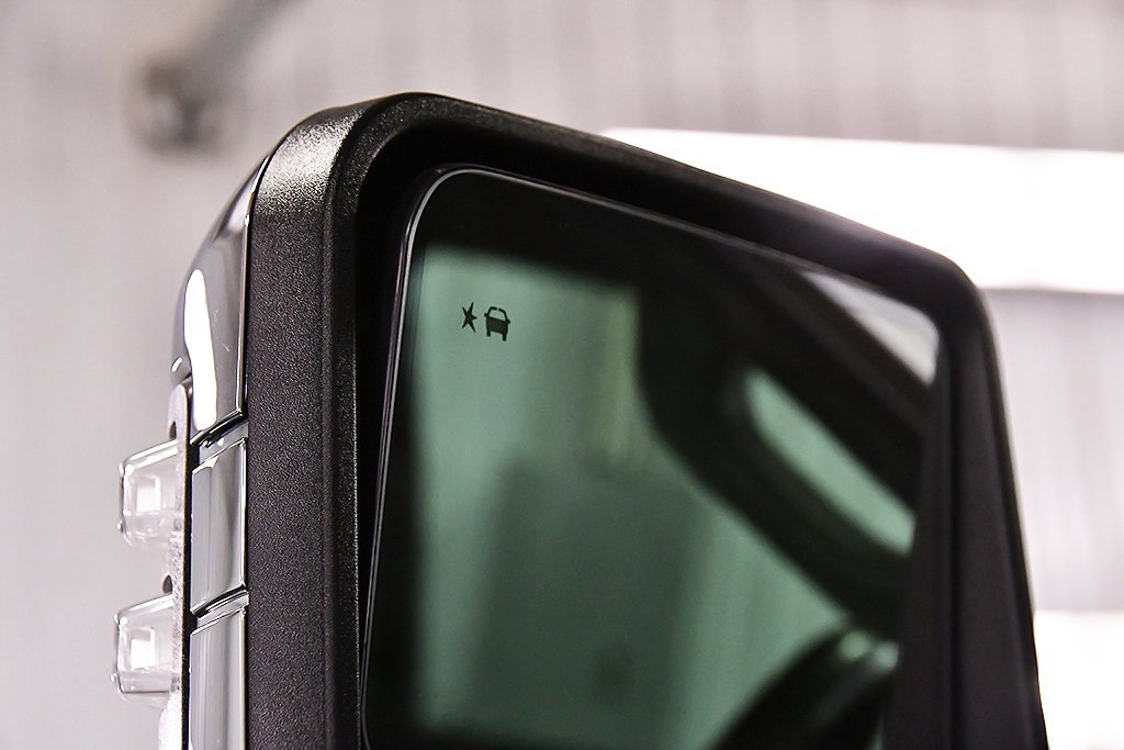 Used 2023 Chevrolet Silverado 2500 LTZ w/ LTZ Premium Package image 16