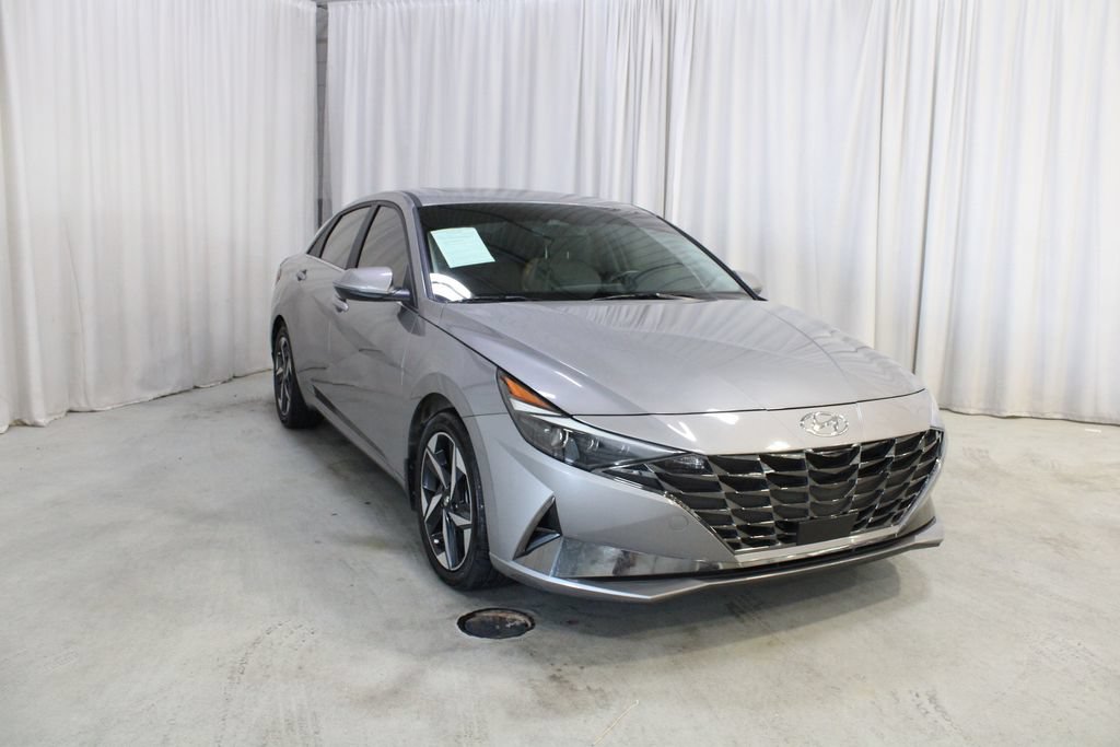 Used 2023 Hyundai Elantra Limited FWD image 37