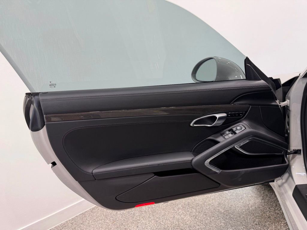 Used 2019 Porsche 911 Turbo S AWD/4WD image 38
