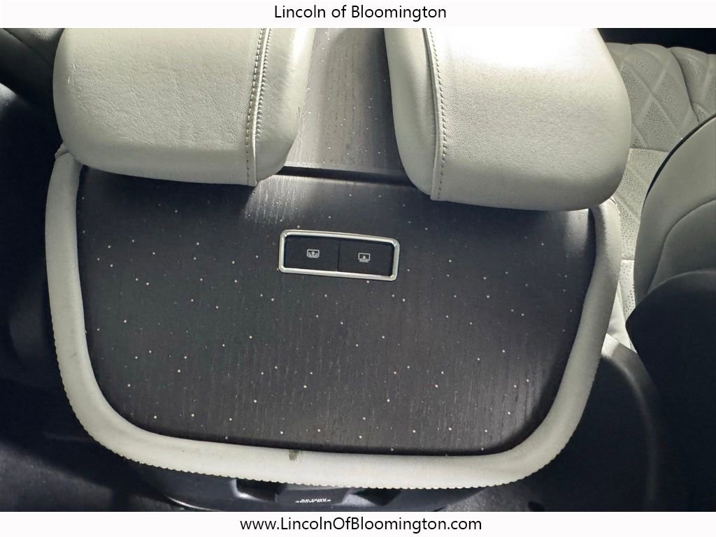 Certified 2025 Lincoln Navigator L Black Label w/ Black Label Special Edition image 26