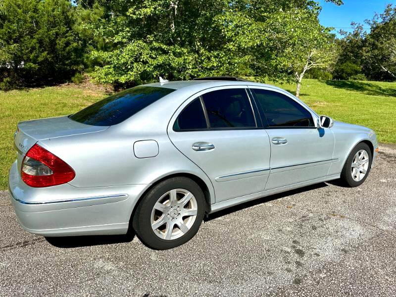 Used 2009 Mercedes-Benz E 320 BlueTEC Sedan image 3