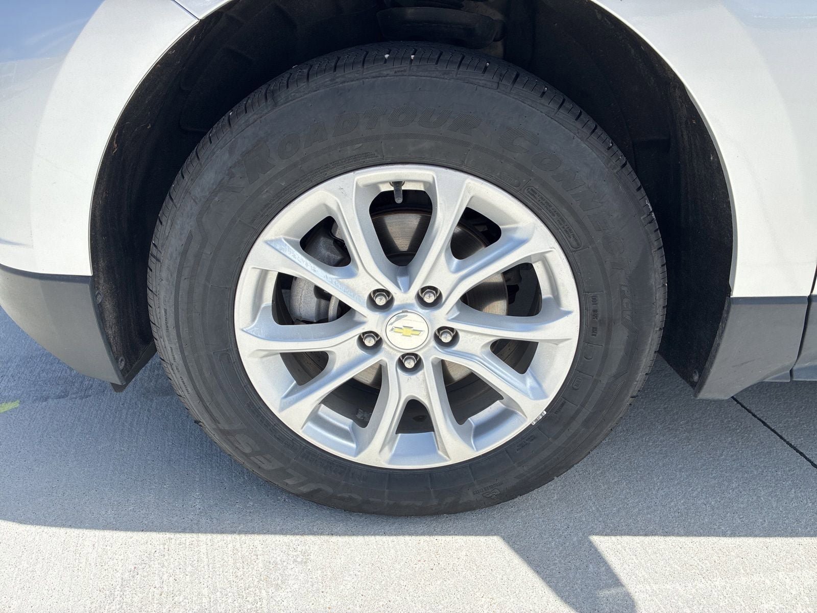 Used 2019 Chevrolet Equinox LT AWD/4WD image 11