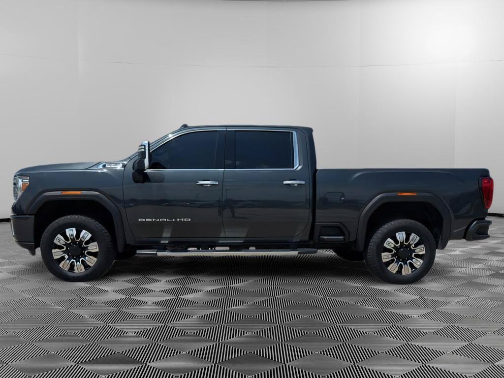 Used 2022 GMC Sierra 2500 Denali AWD/4WD image 2
