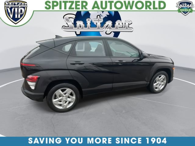 Used 2024 Hyundai Kona SE image 9