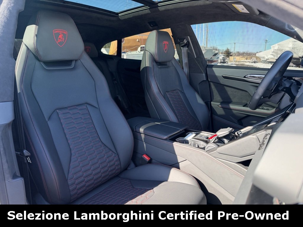 Used 2024 Lamborghini Urus S image 42
