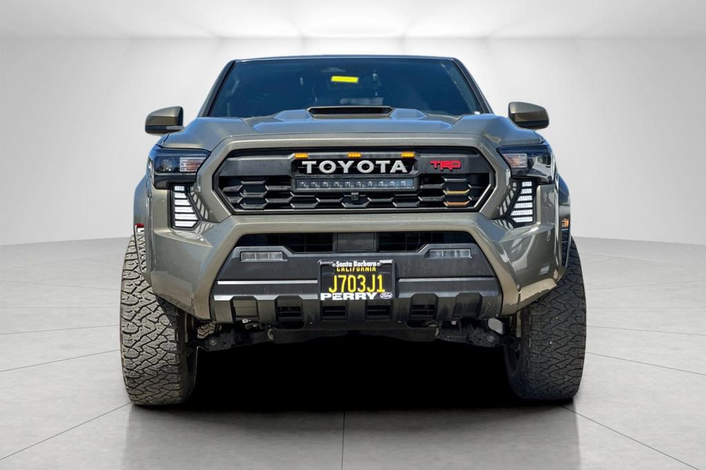 Used 2024 Toyota Tacoma TRD Sport image 9
