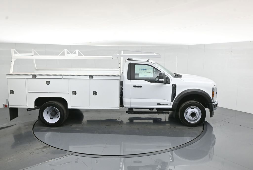 New 2025 Ford F450 XL w/ XL Chrome Package RWD image 58
