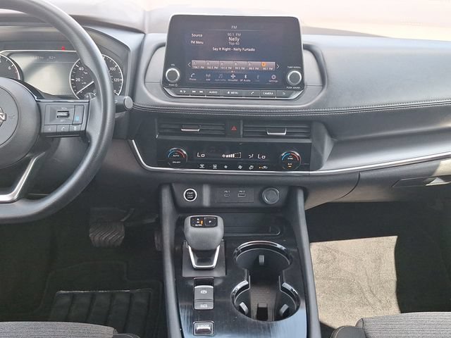 Certified 2023 Nissan Rogue SV FWD image 18