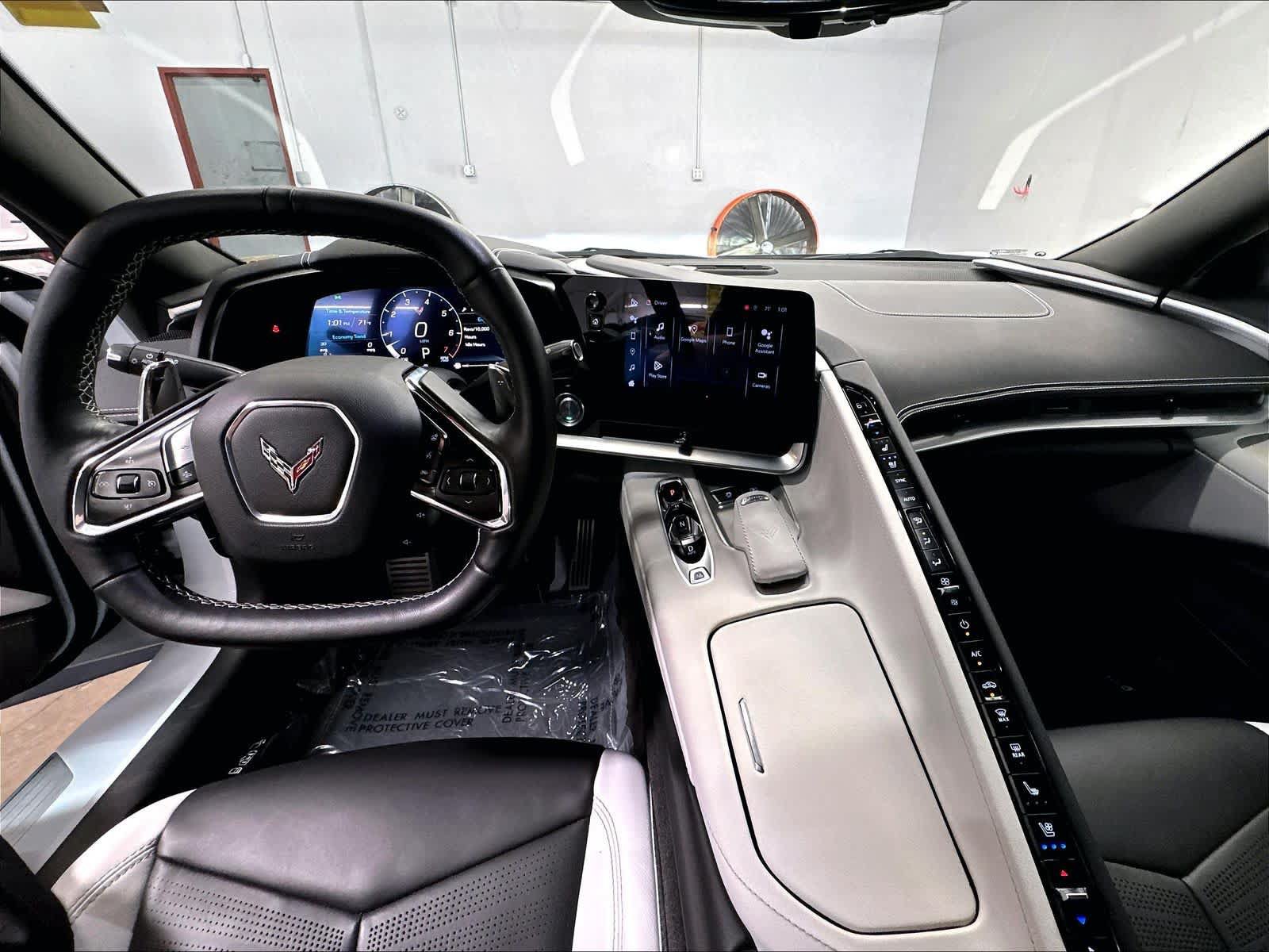 Used 2024 Chevrolet Corvette Stingray Preferred Cpe w/ 2LT RWD image 16