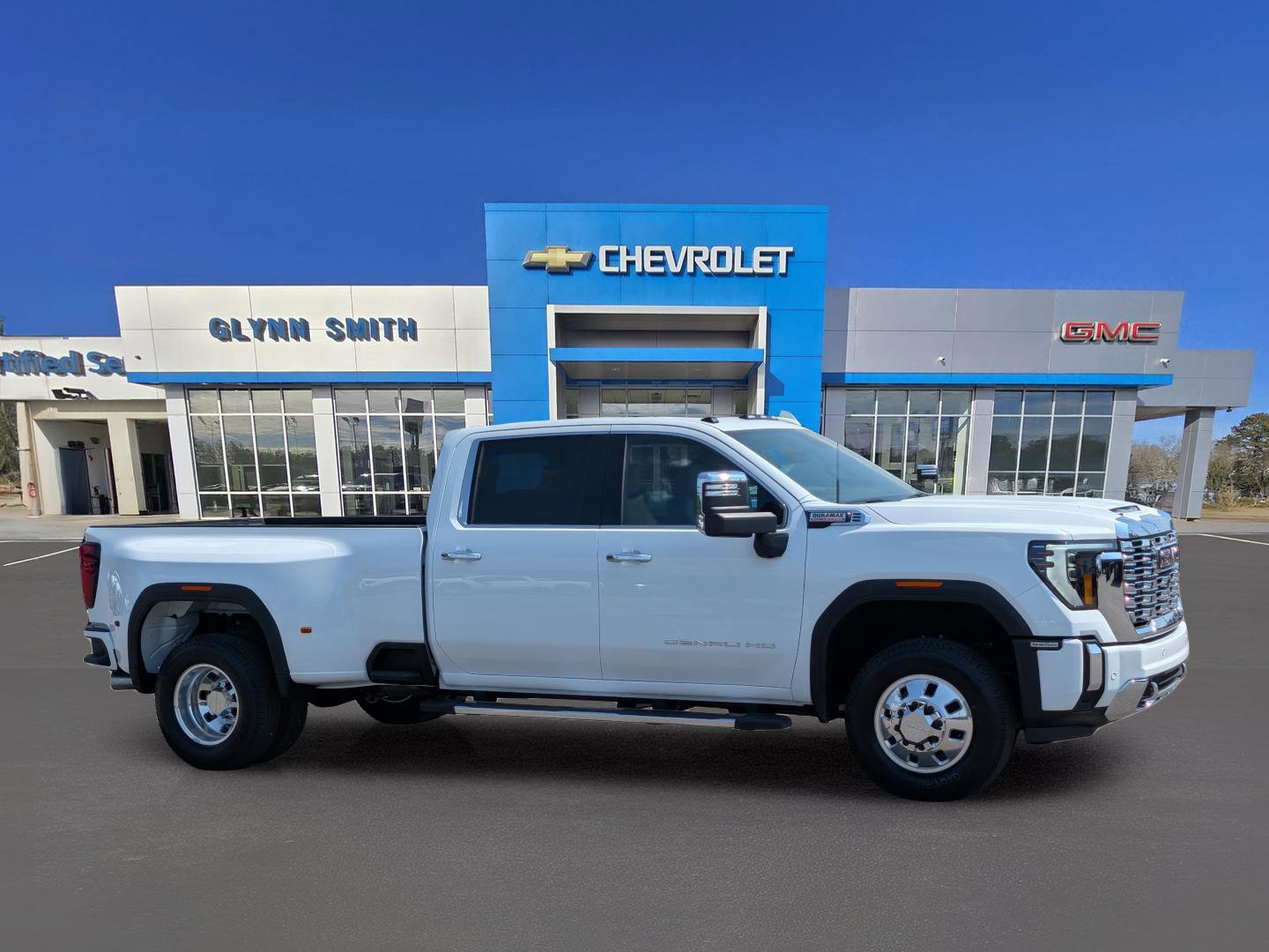 New 2026 GMC Sierra 3500 Denali w/ Technology Package image 7