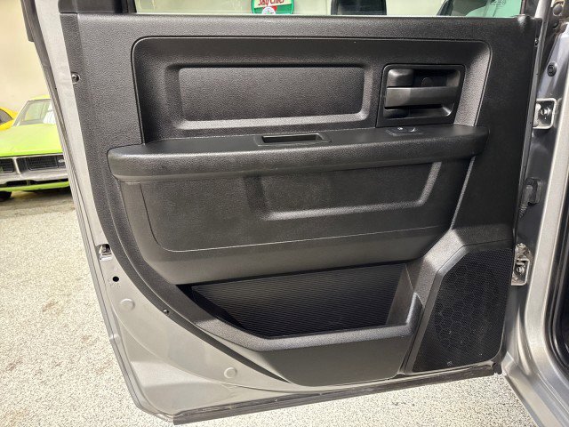 Used 2023 RAM 3500 Tradesman w/ Chrome Appearance Group image 39