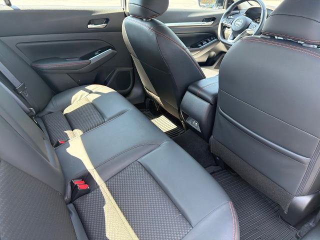 Certified 2025 Nissan Altima 2.5 SR FWD image 11
