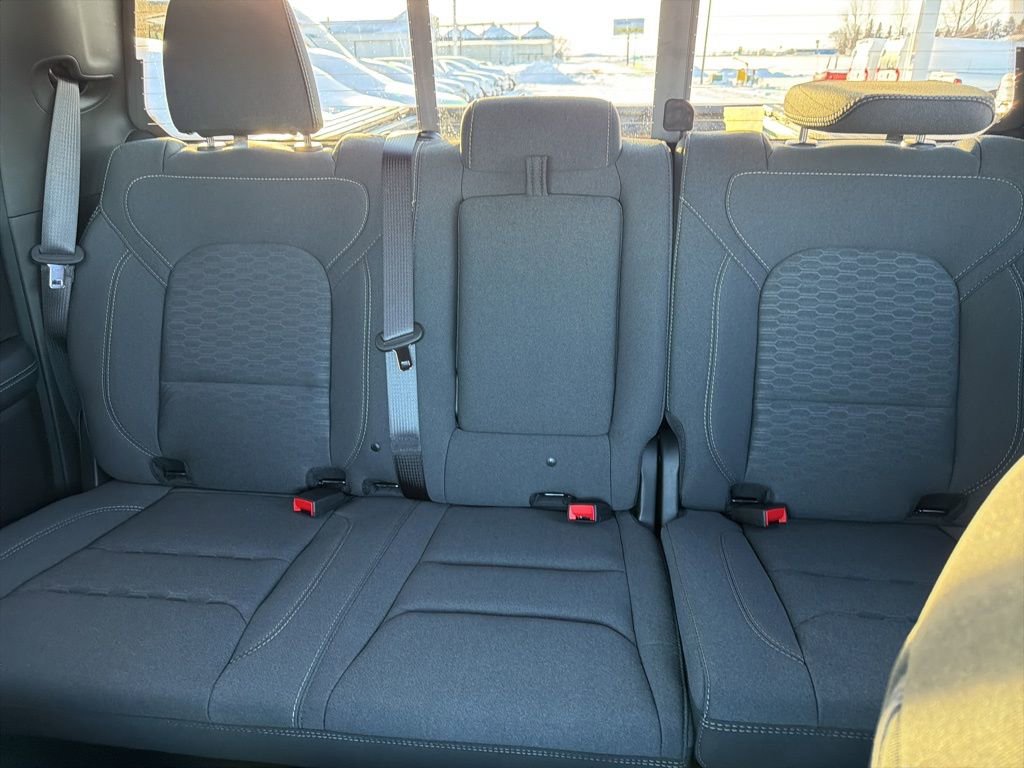 New 2026 RAM 1500 4x4 Crew Cab image 24