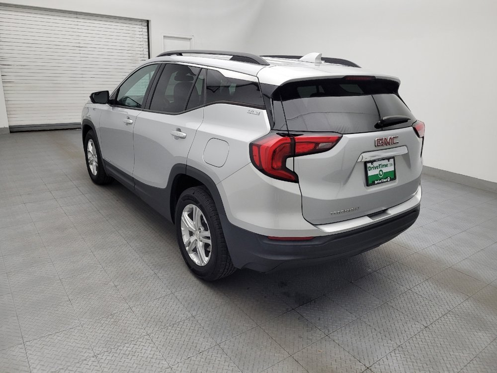 Used 2020 GMC Terrain SLE w/ Driver Convenience Package FWD image 5