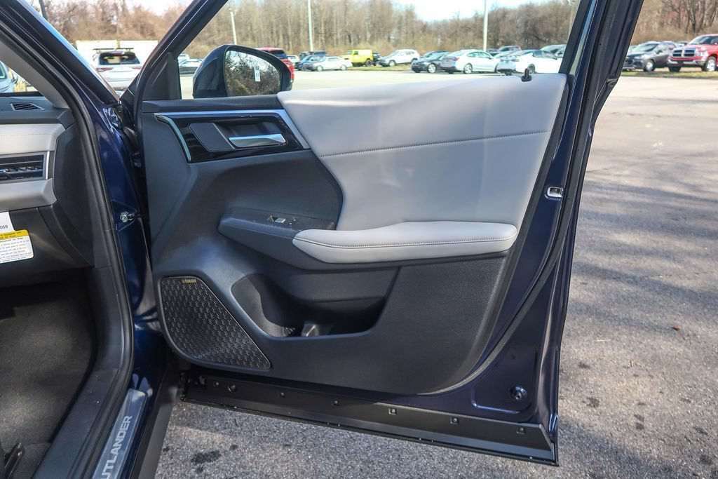 New 2026 Mitsubishi Outlander SE FWD image 20