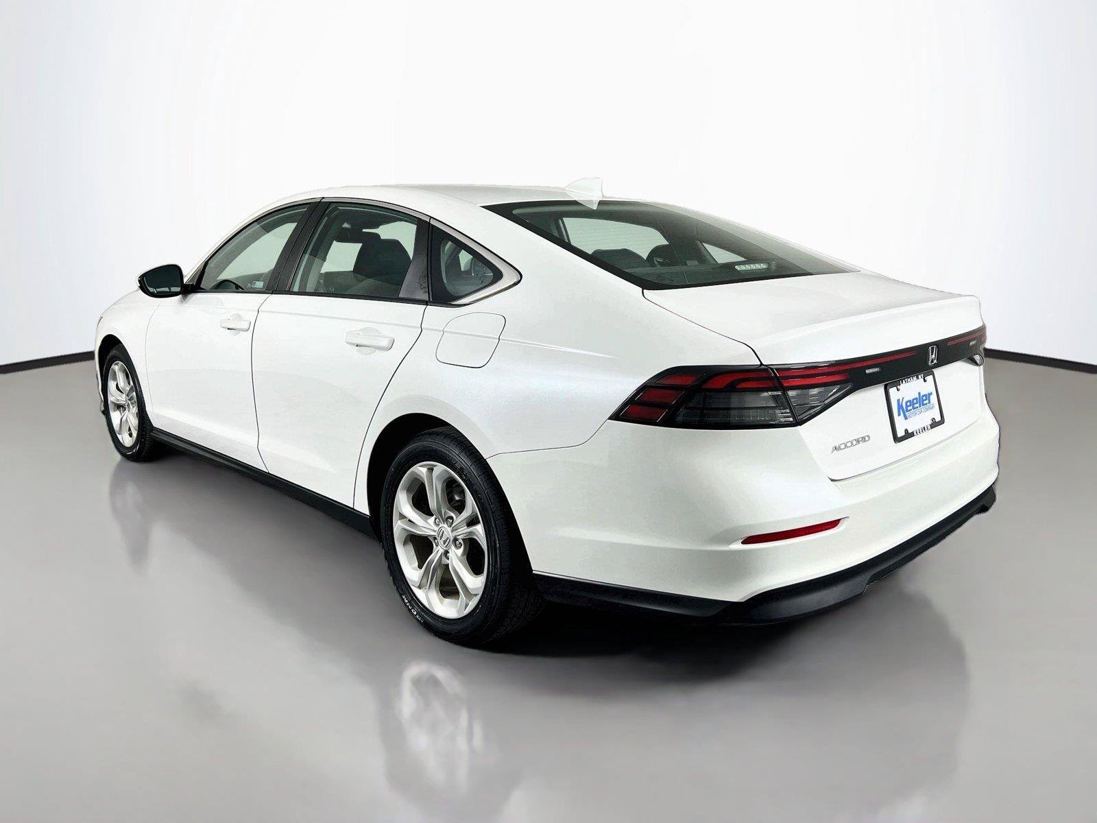 Used 2023 Honda Accord LX image 4