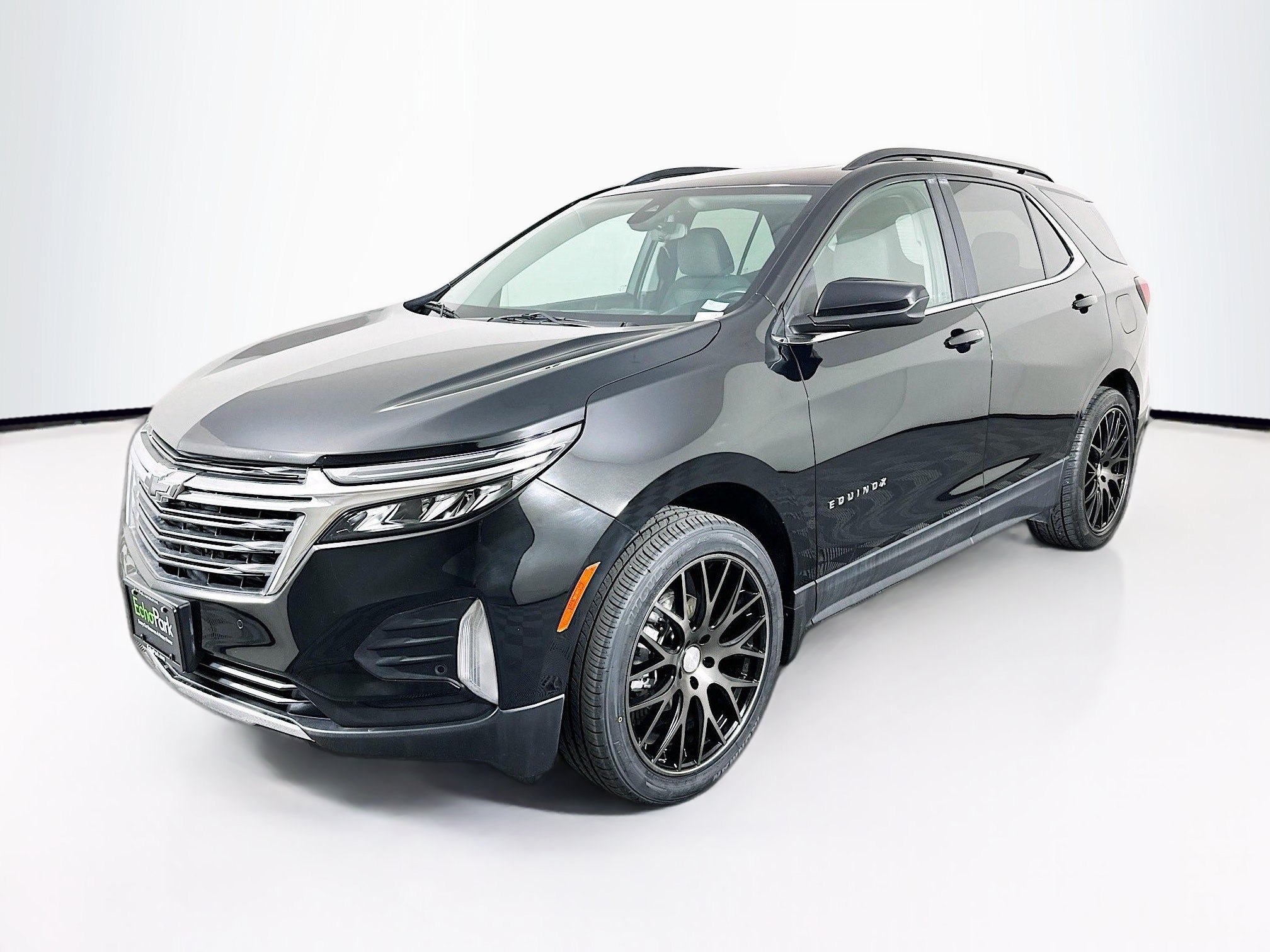 Used 2022 Chevrolet Equinox LT AWD/4WD image 3