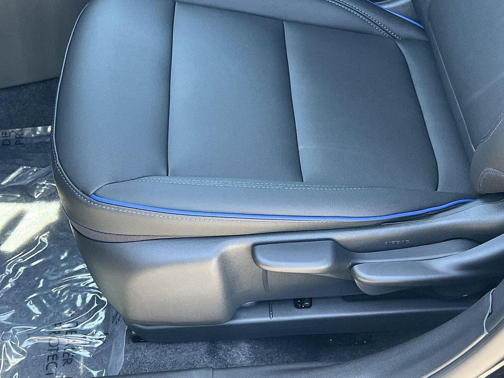 New 2026 Buick Envista Sport Touring w/ Convenience II Package FWD image 21