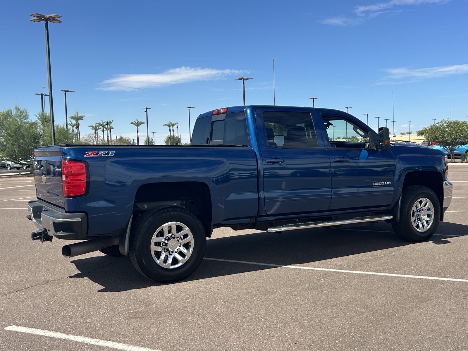 Used 2016 Chevrolet Silverado 3500 LT w/ LT Convenience Package AWD/4WD image 5