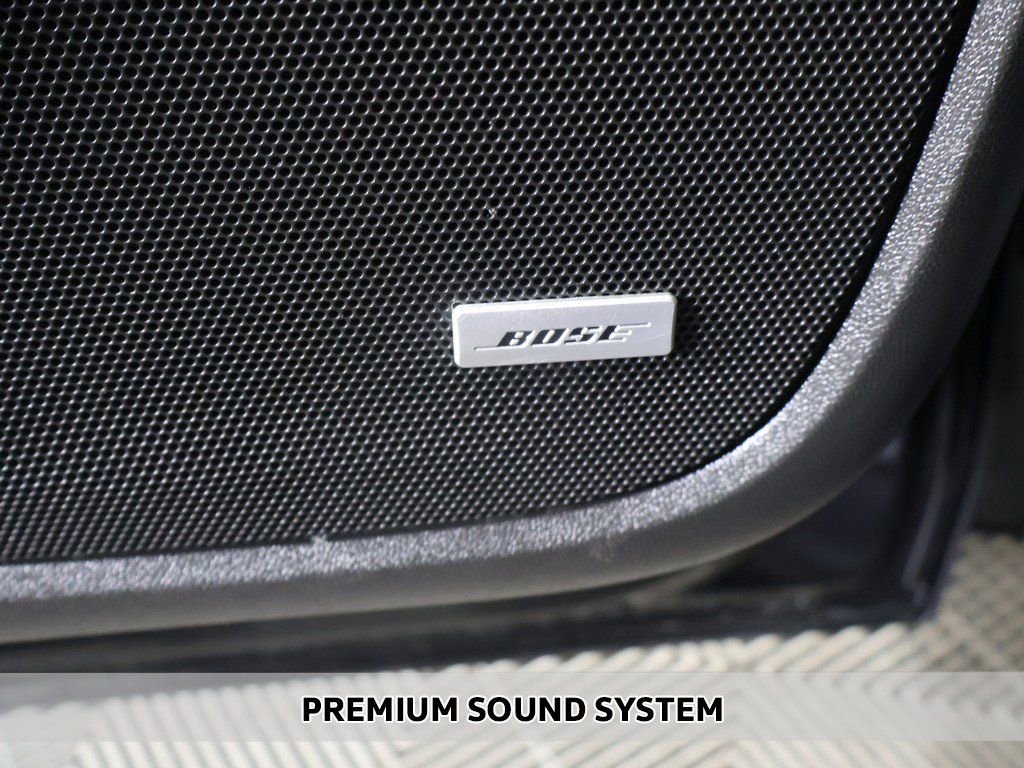 Used 2024 GMC Terrain AT4 w/ Infotainment Package II image 5