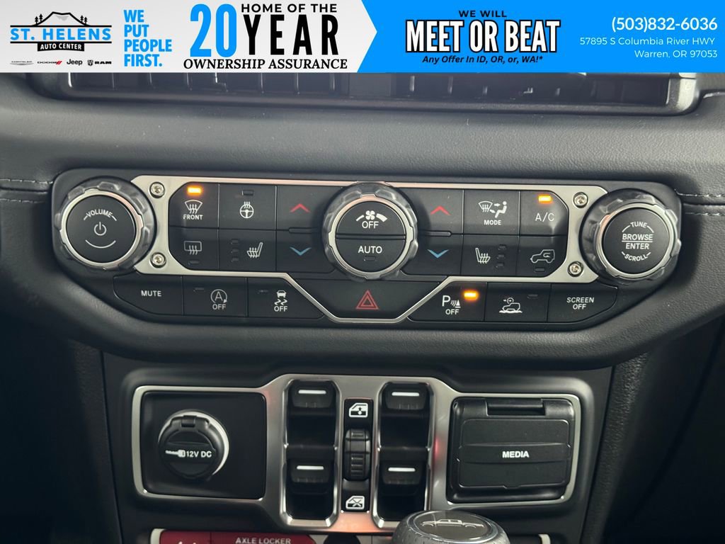 New 2025 Jeep Gladiator Mojave image 26