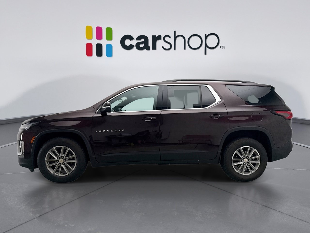 Used 2023 Chevrolet Traverse LT AWD/4WD image 2