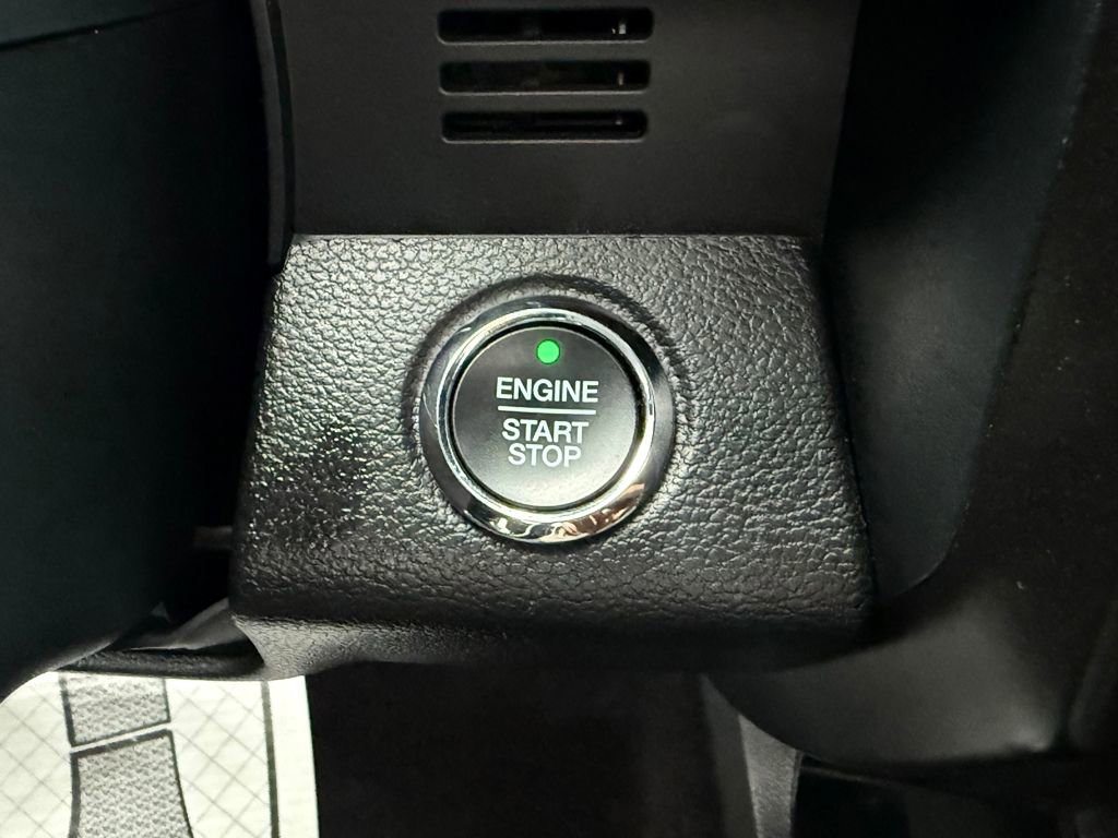 Used 2021 Ford Expedition Max Limited image 26