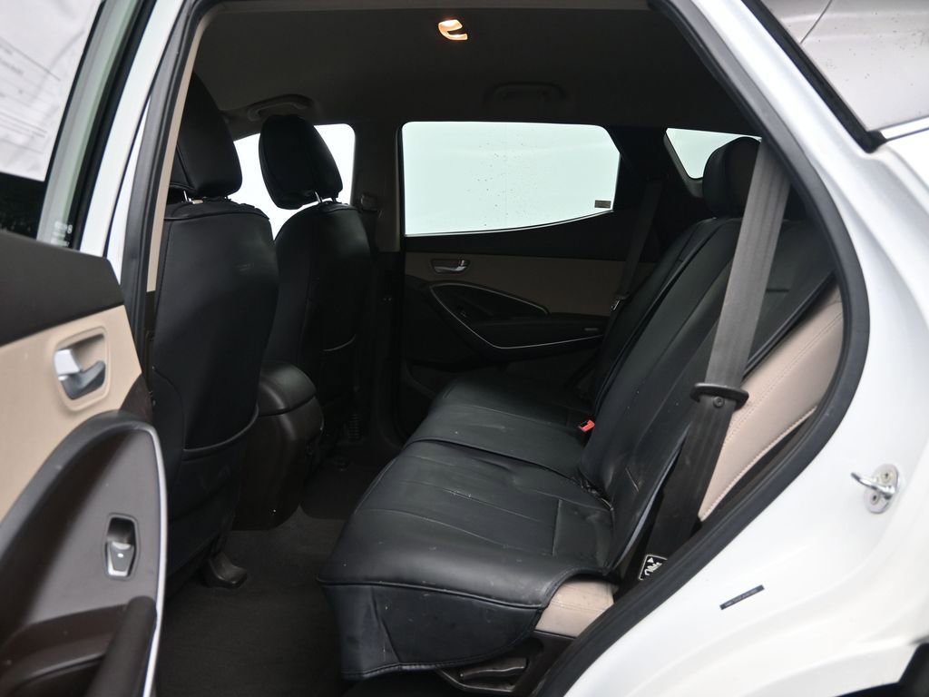 Used 2018 Hyundai Santa Fe Sport image 26