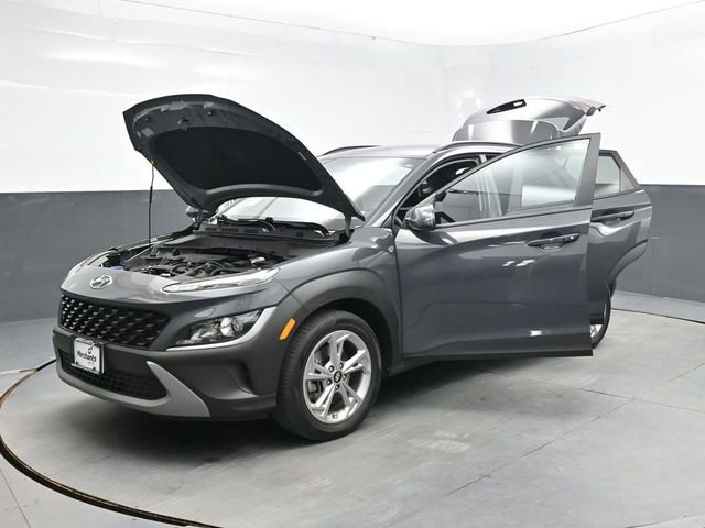 Used 2023 Hyundai Kona SEL w/ Cargo Package AWD/4WD image 42