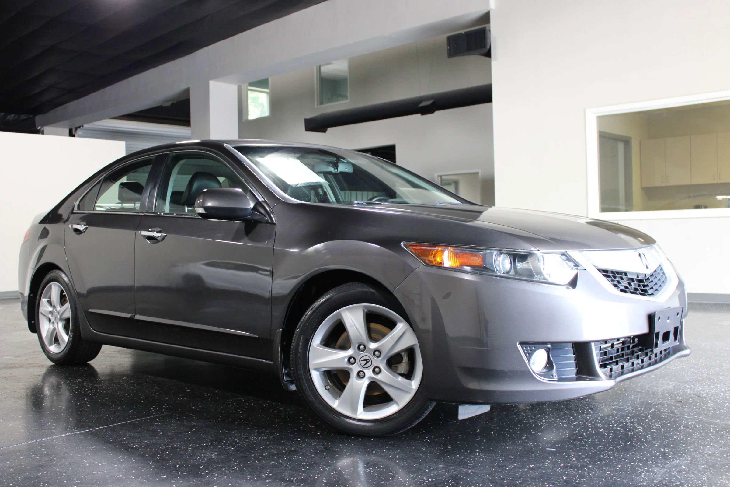 Used 2010 Acura TSX Sedan FWD image 1