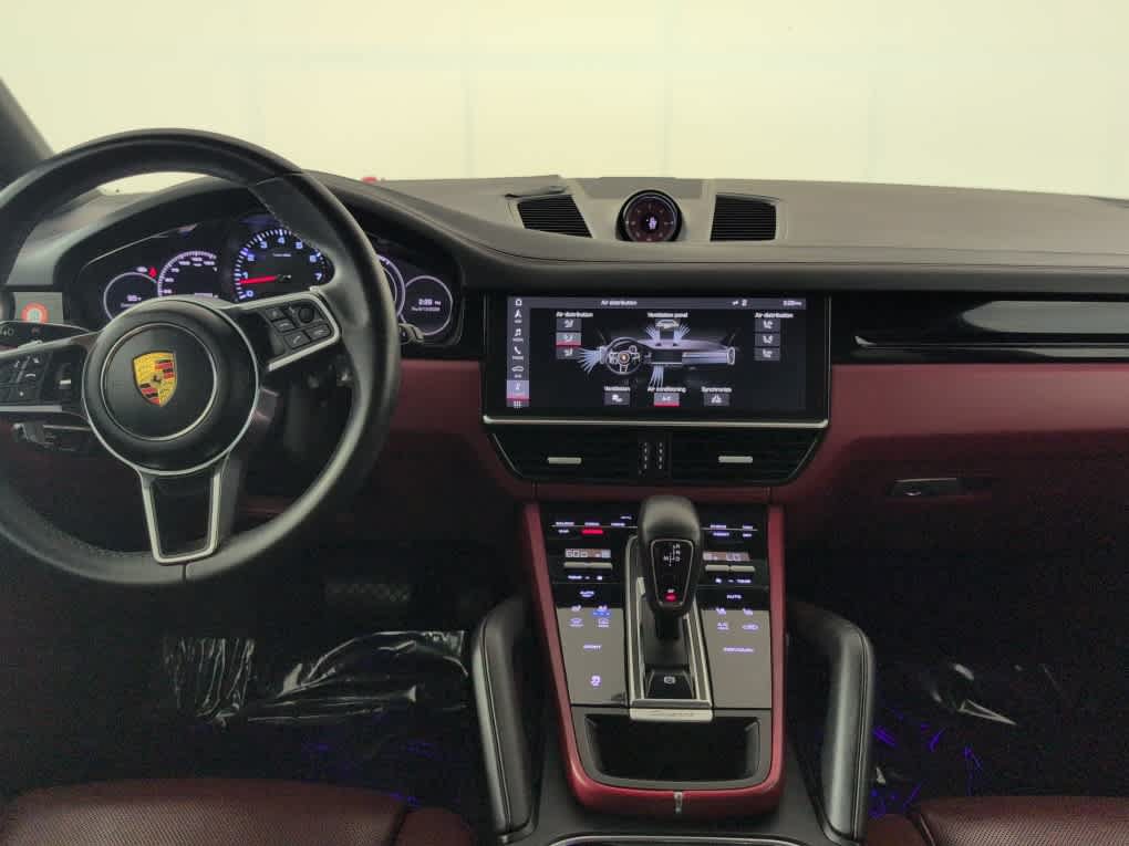Used 2019 Porsche Cayenne AWD/4WD image 18