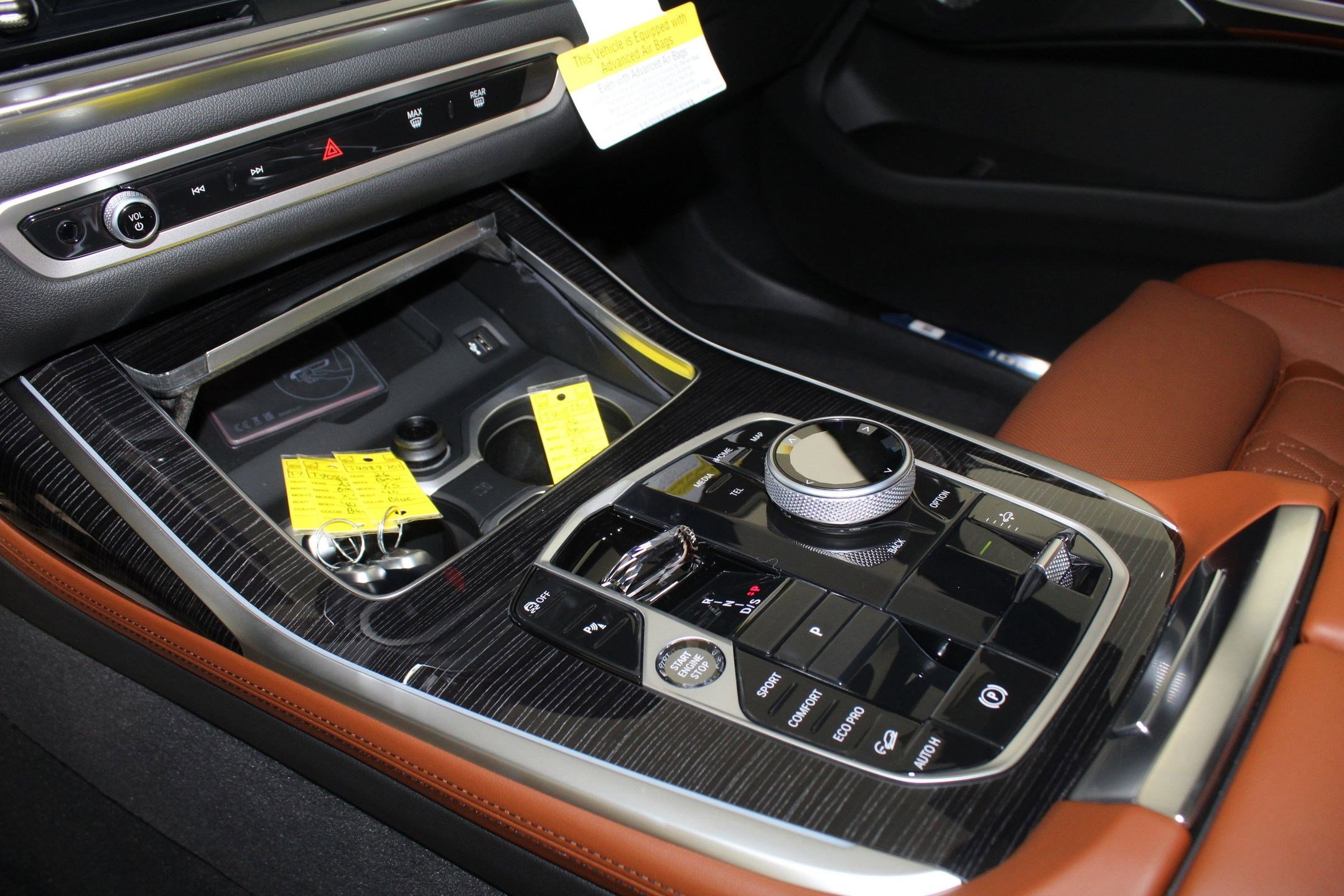 New 2026 BMW X7 M60i image 16