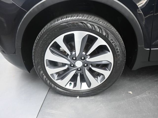 Used 2022 Buick Encore Preferred w/ Safety Package image 20